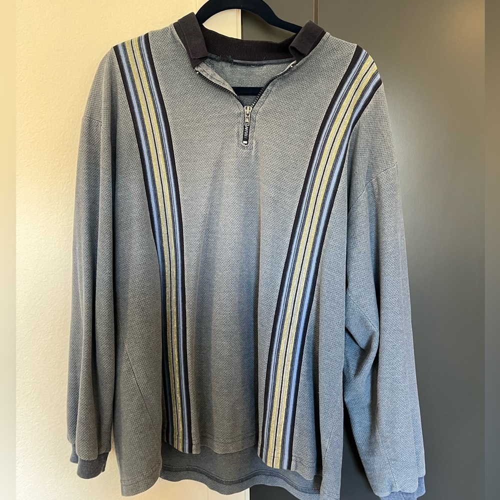 Striped light blue quarter zip